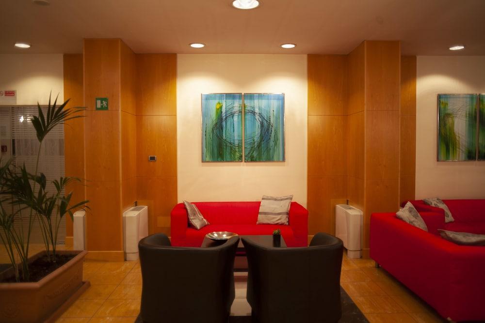 B&B Hotel Cuneo Cristal Εξωτερικό φωτογραφία